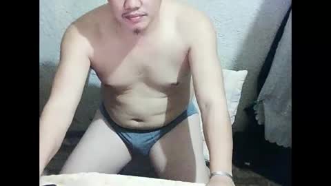 Snapshot of urasianguy90 chatting on March 2026 05:08:02 AM carlo online show from March 2026 05:08:02 AM