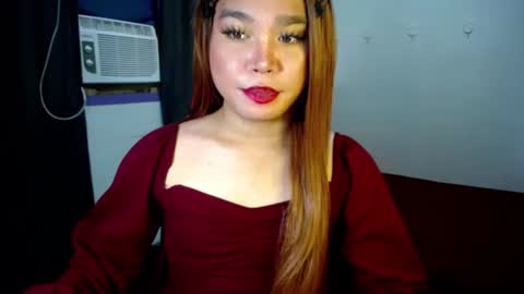 KENDRA online show from February 2025 11:37:02 PM