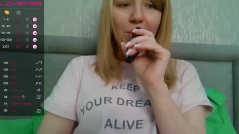 urbadkitty online show from December 2024 06:39:01 AM