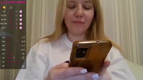 urbadkitty online show from January 2025 12:47:02 PM