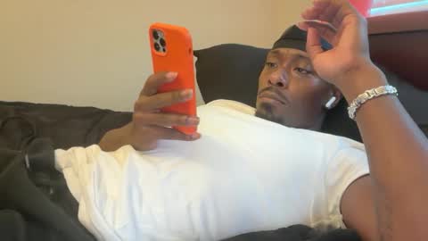 urbandick5 online show from September 2025 11:49:01 PM