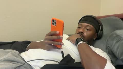 urbandick5 online show from February 2026 03:05:01 AM