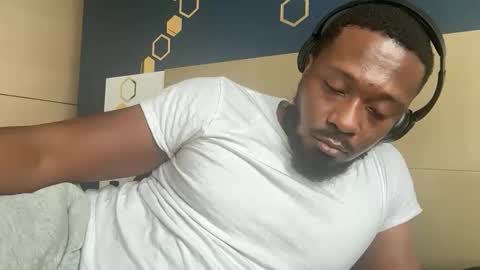 urbandick5 online show from February 2026 05:03:02 PM