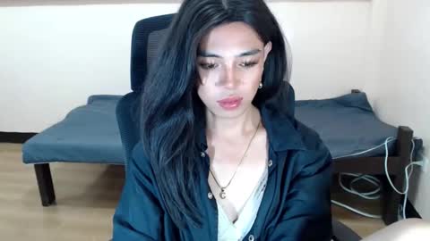 Miss alexa online show from April 2026 07:44:01 AM