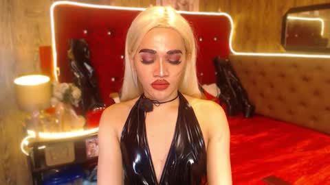 Snapshot of urcumgirlasiants chatting on January 2025 03:07:01 PM KENDALL online show from January 2025 03:07:01 PM