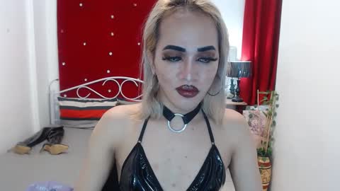 Snapshot of urcumgirlasiants chatting on February 2025 03:59:01 PM KENDALL online show from February 2025 03:59:01 PM