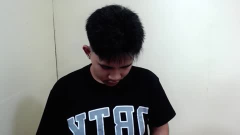 Snapshot of urcutie_asianboy chatting on September 2025 05:53:01 AM KEN online show from September 2025 05:53:01 AM