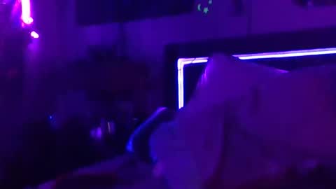 urdaddy875867 online show from April 2026 07:35:01 AM