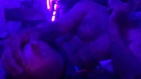 urdaddy875867 online show from April 2026 05:11:01 AM