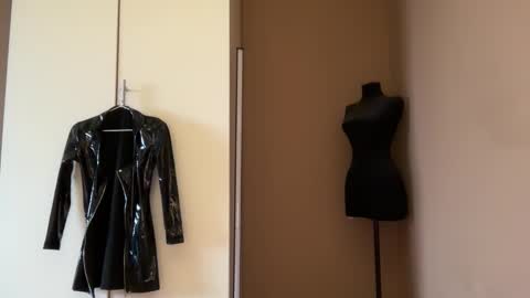 Margo online show from November 2025 08:14:02 AM