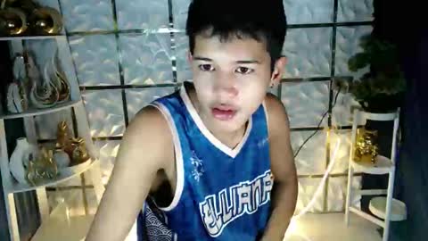 urdreamboy_clarin online show from February 2026 07:01:02 PM