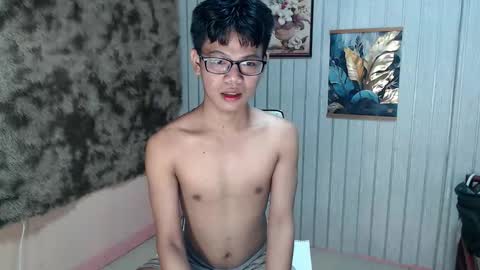 urdreamboy_doms online show from May 2026 03:15:01 AM