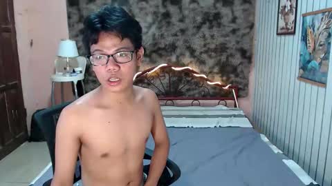 urdreamboy_doms online show from May 2026 04:43:02 AM