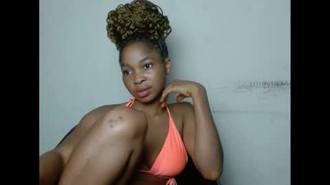 urflirtydoll online show from January 2025 04:39:01 AM