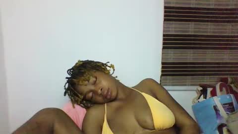 urflirtydoll online show from October 2025 04:33:01 AM