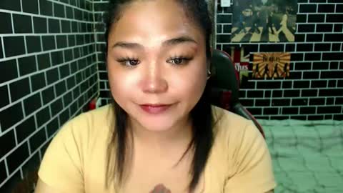 Dimple online show from November 2025 05:40:01 AM