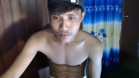 urhot_frank online show from September 2025 05:06:01 PM