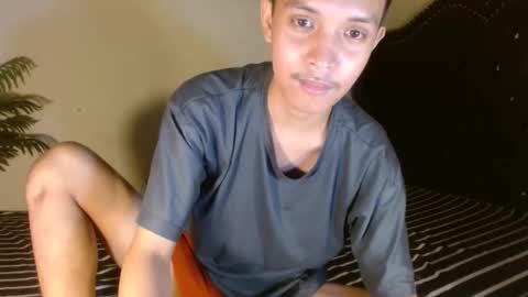 Snapshot of urhot_johny chatting on May 2026 10:09:02 AM urhot_johny online show from May 2026 10:09:02 AM