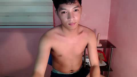 Ethan online show from February 2025 07:05:02 PM