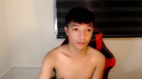 Ethan online show from November 2025 03:36:02 PM