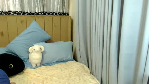 Snapshot of urhotfuckingass chatting on May 2026 01:00:01 AM richard online show from May 2026 01:00:01 AM