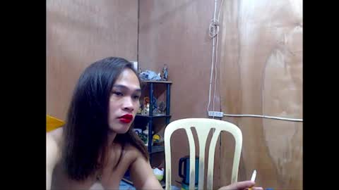 Snapshot of urhotgian chatting on June 2026 07:27:02 PM urhotgian online show from June 2026 07:27:02 PM