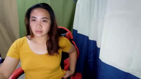Snapshot of urhotjen chatting on March 2026 05:06:01 PM urhotjen online show from March 2026 05:06:01 PM