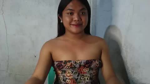 urhottie_bella online show from February 2026 12:20:01 PM