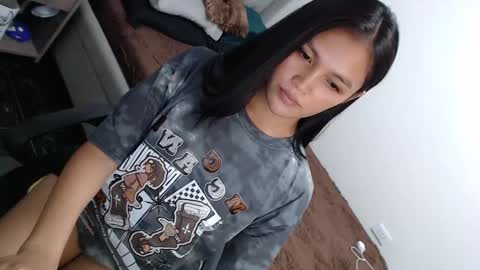 Amira online show from March 2025 04:38:02 AM