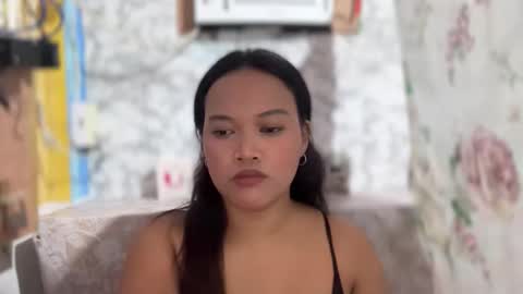 urlady roxy online show from November 2025 05:38:01 AM