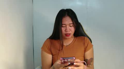 Snapshot of urlovely_sofie chatting on October 2025 06:08:02 PM Sofie online show from October 2025 06:08:02 PM