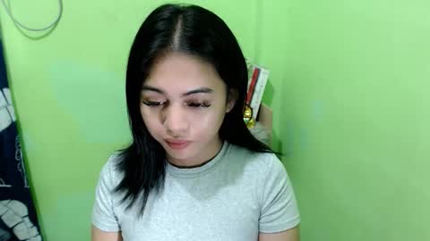 urmystical_sofie online show from November 2025 11:03:01 PM