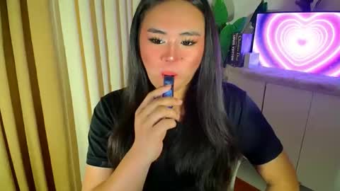 Snapshot of urnaughty_ceciliaxxx chatting on May 2026 07:37:02 AM cecilia online show from May 2026 07:37:02 AM