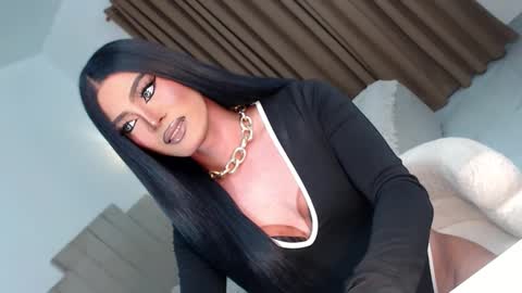 Snapshot of urnauthy_ciliaxxx chatting on June 2026 05:29:02 PM cecilia online show from June 2026 05:29:02 PM