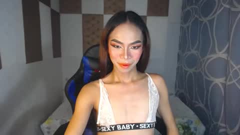 urpinay_cassy online show from January 2025 06:56:01 PM