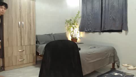 Mel online show from February 2026 03:42:01 PM