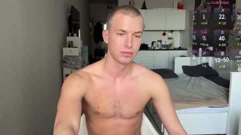 ursaotome online show from February 2026 09:27:01 AM