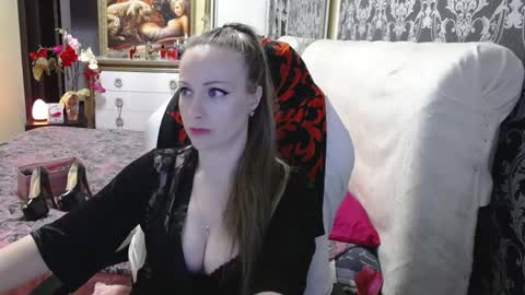 Snapshot of ursecrettreasure88 chatting on May 2026 11:29:02 AM UrSecretTreasure88 online show from May 2026 11:29:02 AM