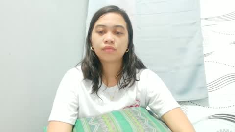 Snapshot of ursexy_pinay_skinny chatting on May 2026 05:35:01 AM im jenny online show from May 2026 05:35:01 AM