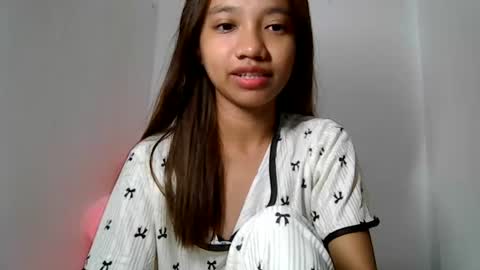 Snapshot of urshamegirl4you chatting on June 2026 02:59:02 PM Your LUNA online show from June 2026 02:59:02 PM