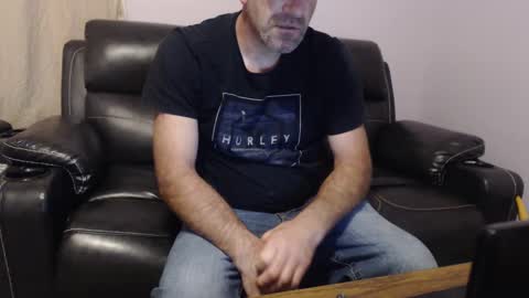 Snapshot of urslav75 chatting on October 2025 05:37:01 AM urslav75 online show from October 2025 05:37:01 AM