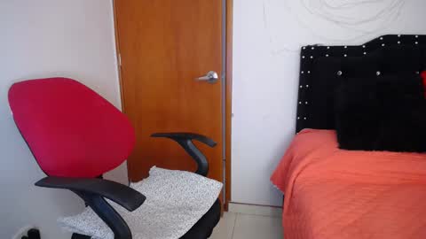 Eveling Blanco  online show from December 2024 03:53:01 PM