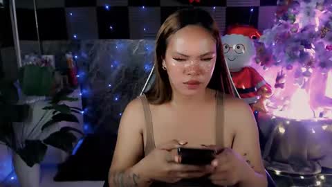 yanie online show from December 2024 03:41:02 PM