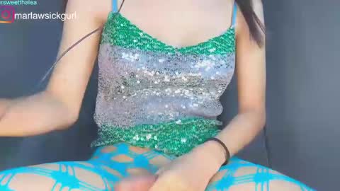 Snapshot of ursweetthalea chatting on December 2024 09:11:01 PM Renz queen of LUST. online show from December 2024 09:11:01 PM