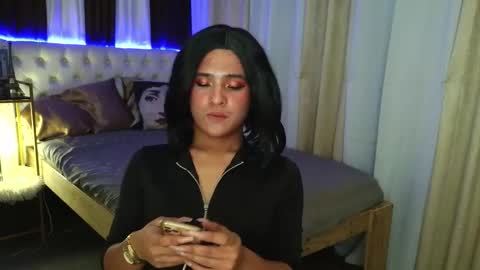 urts_hugecock online show from February 2026 06:25:01 PM