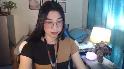 Snapshot of urwetasianprincessxx chatting on February 2025 10:38:02 AM Ashley Kate Mateo Gray online show from February 2025 10:38:02 AM