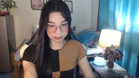 Snapshot of urwetasianprincessxx chatting on March 2025 12:23:02 PM Ashley Kate Mateo Gray online show from March 2025 12:23:02 PM