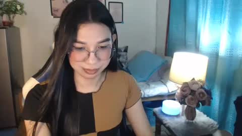 Snapshot of urwetasianprincessxx chatting on March 2025 02:30:02 PM Ashley Kate Mateo Gray online show from March 2025 02:30:02 PM