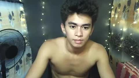 urwild_fuckerxx online show from December 2025 12:45:01 PM