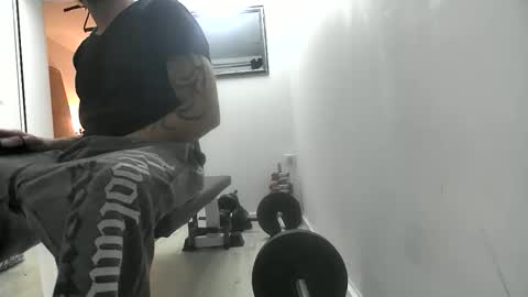 BamBam online show from October 2025 01:05:01 AM